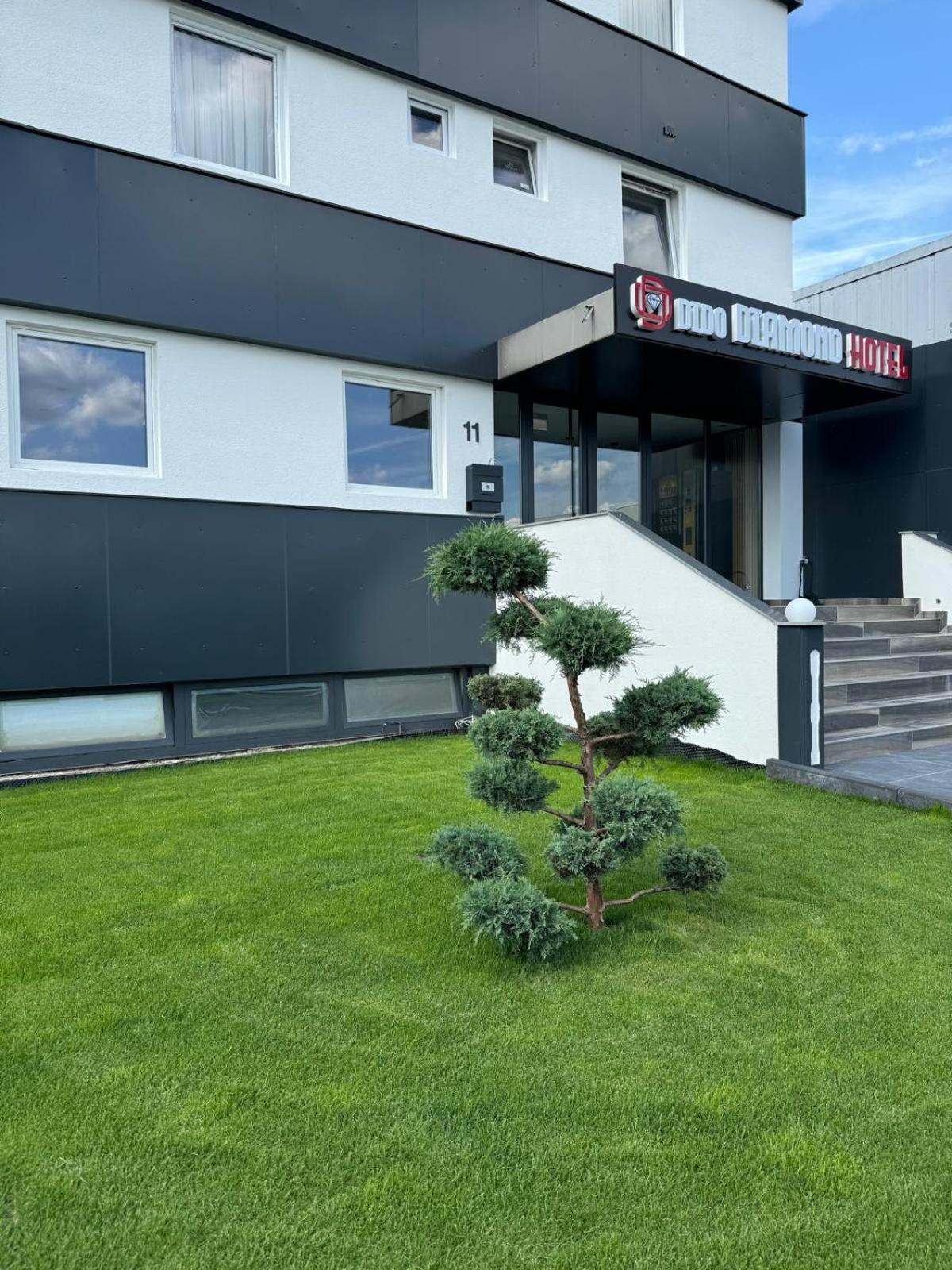 Dido Diamond Hotel Dietzenbach Exterior photo